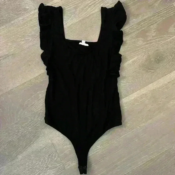 Free People Bodysuit Ruffle Sleeves - Picture 4 of 6